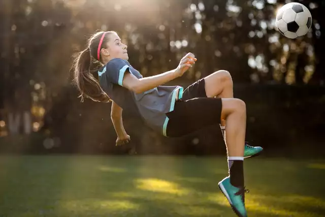 Can girls play on a boys' soccer team in a USSF league?